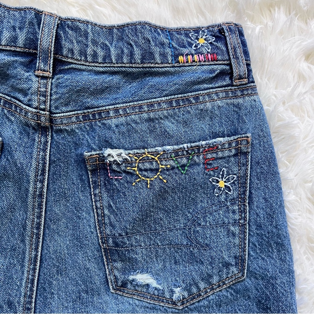 American Eagle Super High-Rise Baggy Denim Shorts Pride Edition